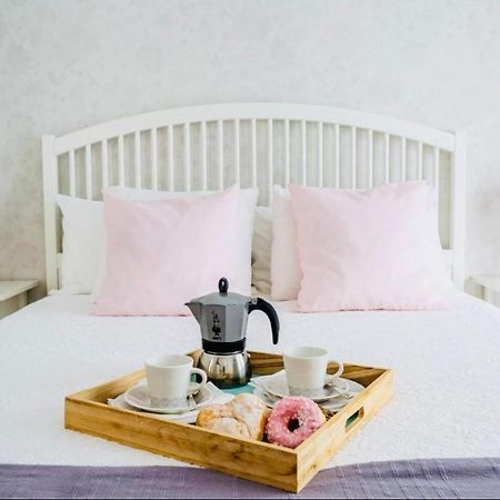 The Little White House, Suite Flower Beach 9 Плая Онда Екстериор снимка