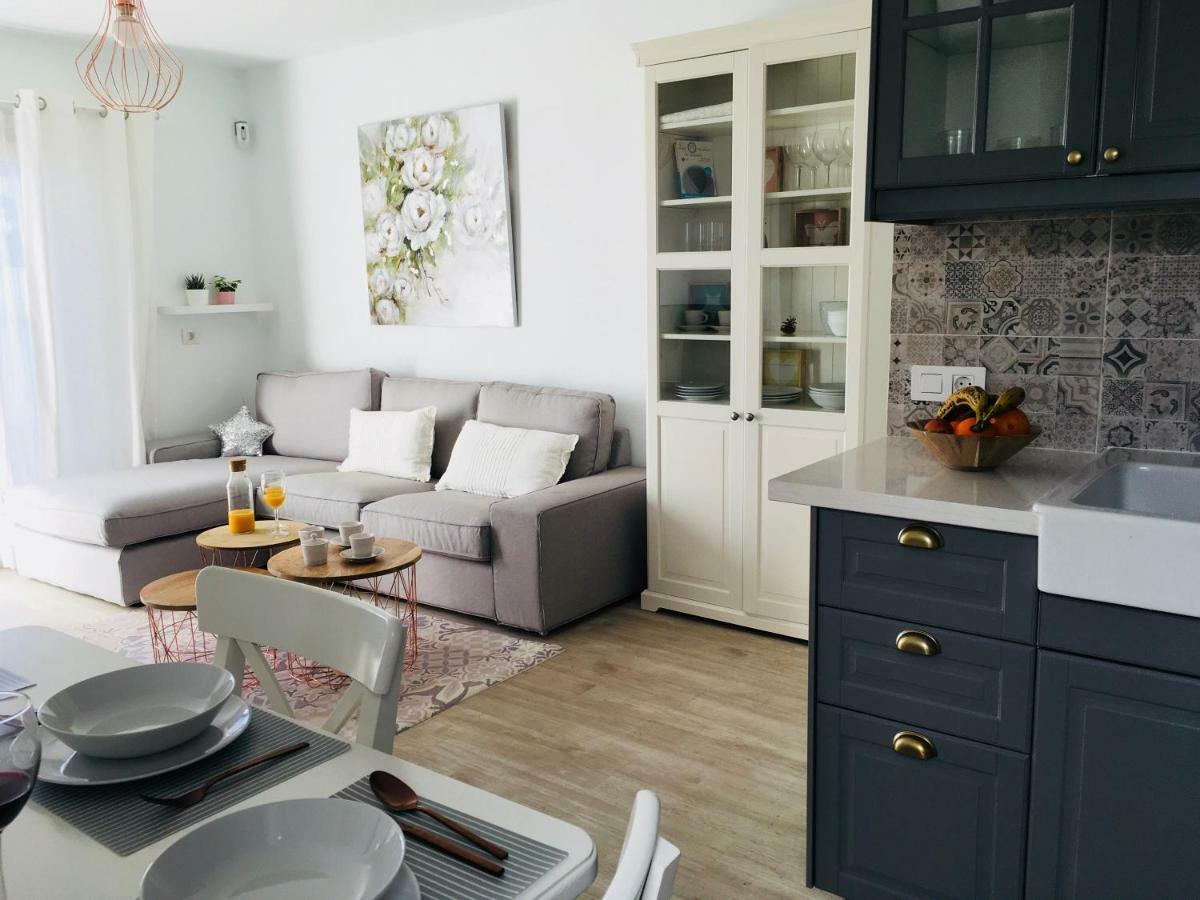 The Little White House, Suite Flower Beach 9 Плая Онда Екстериор снимка